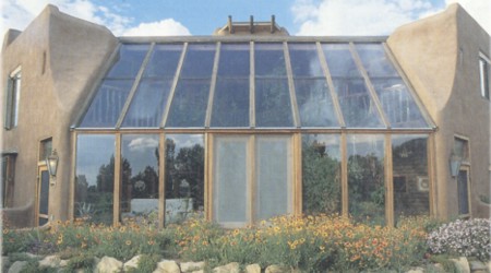 Historique de la démarche environnementale dans l`architecture maison terre 1970